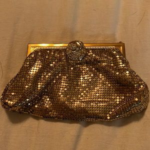 Vintage clutch
